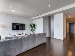 2408  Victory Park Lane  1132, Dallas Texas 75219