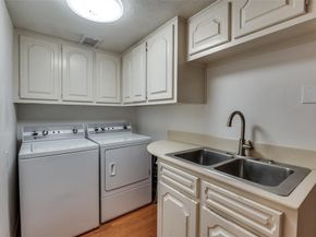 6218  Kenwick Avenue , Fort Worth Texas 76116