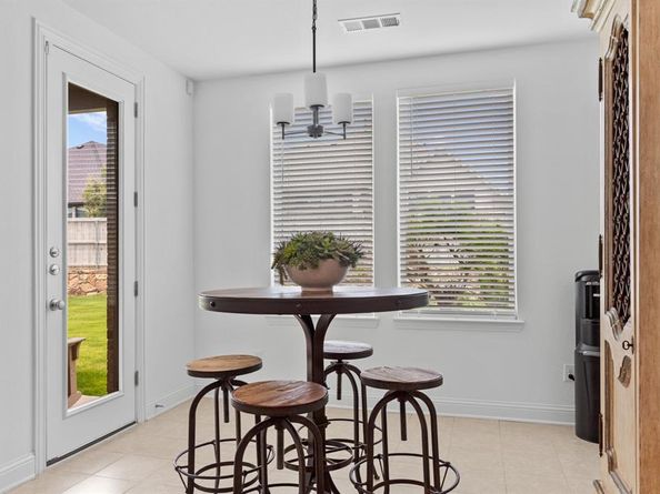 2788  Walker Way , Northlake Texas 76247