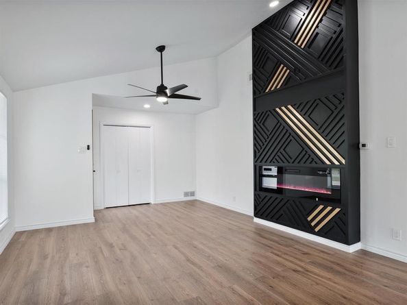 1417  Wisteria Way , Richardson Texas 75080
