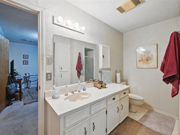 1455  Warrington Court , Fort Worth Texas 76112