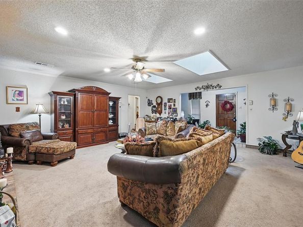1455  Warrington Court , Fort Worth Texas 76112