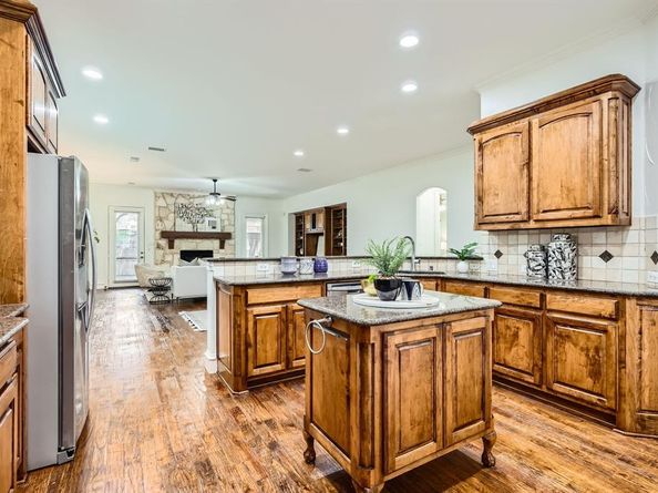 6235  Palo Pinto Avenue , Dallas Texas 75214