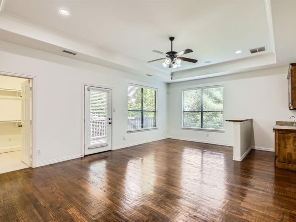 6235  Palo Pinto Avenue , Dallas Texas 75214