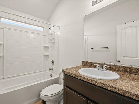 608  Mud Lake Trail , Fort Worth Texas 76120