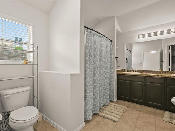 608  Mud Lake Trail , Fort Worth Texas 76120