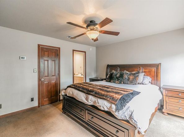 1504  Riverview Drive , Arlington Texas 76012