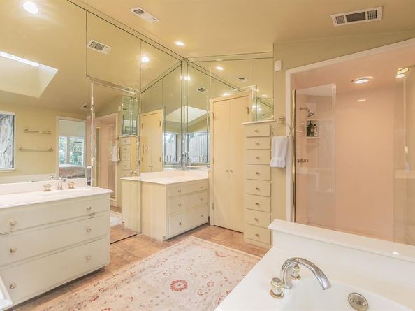 1504  Riverview Drive , Arlington Texas 76012