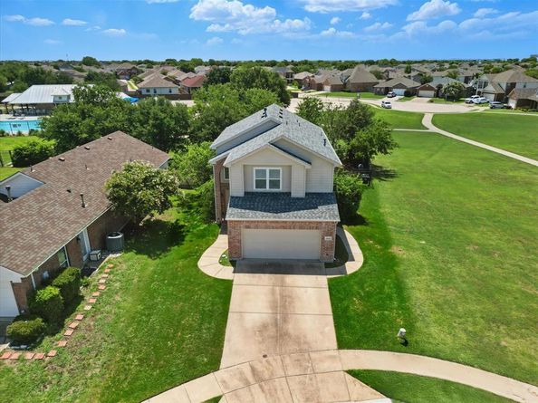 1900  Cassandra Court , Fort Worth Texas 76131