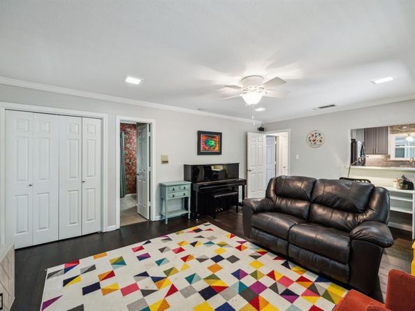 3105  Greenbrook Drive , Arlington Texas 76016