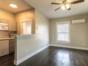 4602  East Side Avenue , Dallas Texas 75226