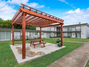 1234  Templecliff  , Dallas Texas 75217