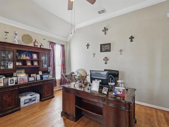 1231  Mcclintock Drive , Shady Shores Texas 76208
