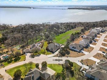 1231  Mcclintock Drive 