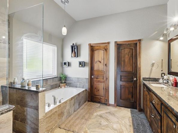 1231  Mcclintock Drive , Shady Shores Texas 76208