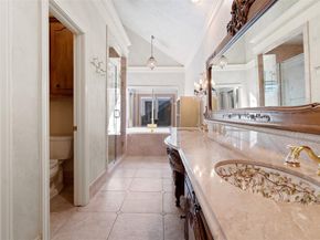 14787  Buckingham Court , Addison Texas 75254