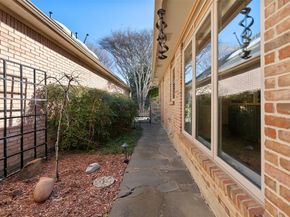 14787  Buckingham Court , Addison Texas 75254