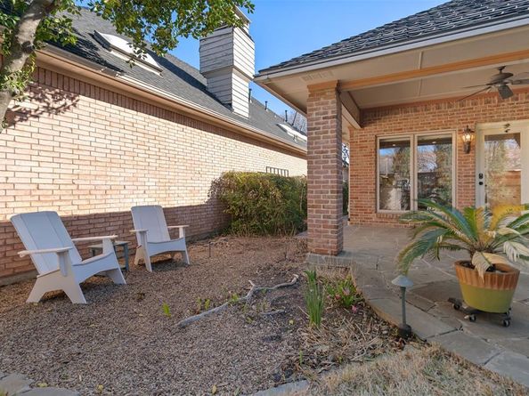 14787  Buckingham Court , Addison Texas 75254
