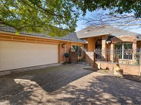 14787  Buckingham Court , Addison Texas 75254