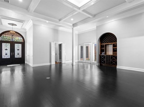 14787  Buckingham Court , Addison Texas 75254