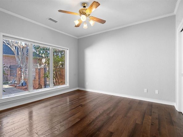 14787  Buckingham Court , Addison Texas 75254