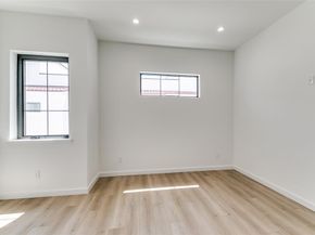 1763  Novela Way , Dallas Texas 75215