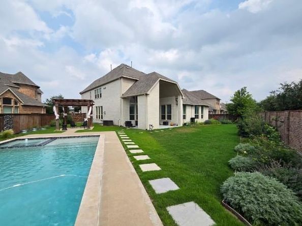 7699  Yearling Drive , Frisco Texas 75036