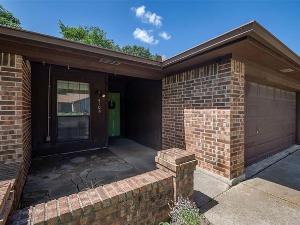 4108  Brookmoor Drive , Arlington Texas 76016