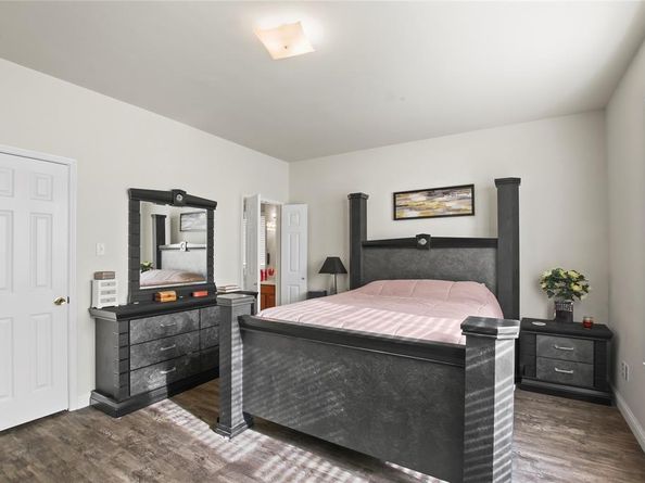 801  Cobblestone Drive , Lewisville Texas 75067