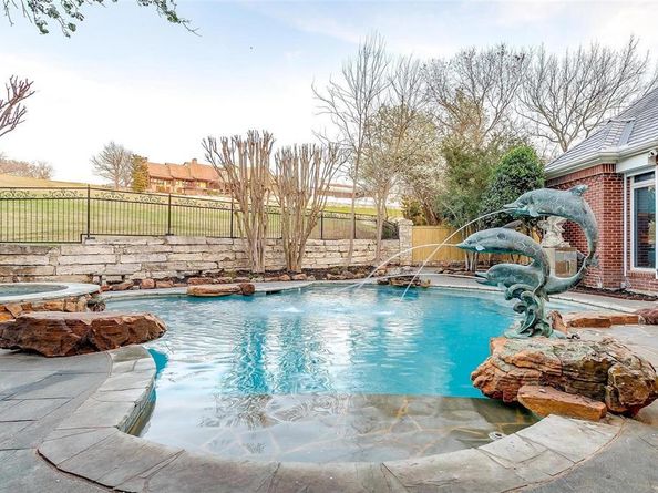 6805  Laurel Valley Drive , Fort Worth Texas 76132