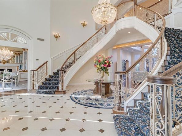 6805  Laurel Valley Drive , Fort Worth Texas 76132
