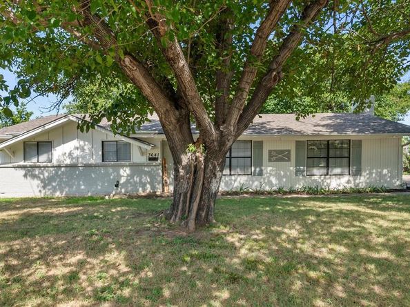 3641  Larry Street , Haltom City Texas 76117