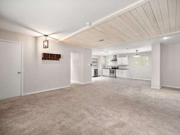 3641  Larry Street , Haltom City Texas 76117