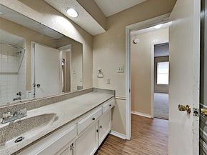 4724  Berridge Lane , Dallas Texas 75227
