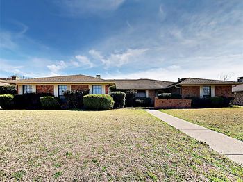 4724  Berridge Lane 