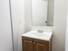 1205 E Richmond Avenue , Fort Worth Texas 76104