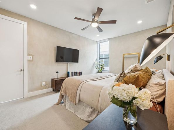 1922  La Croix Place , Dallas Texas 75214