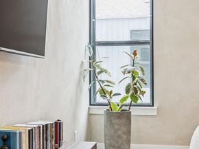 1922  La Croix Place , Dallas Texas 75214