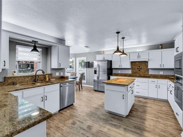 321  Timberlake Drive , Azle Texas 76020