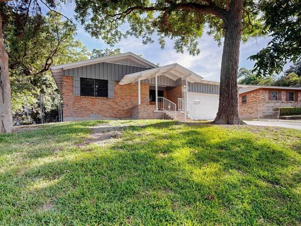 1436  Summertime Lane , Dallas Texas 75241