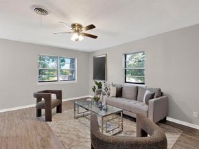 1436  Summertime Lane , Dallas Texas 75241