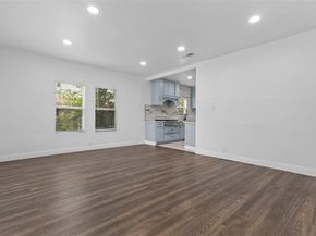 3618  Jeffries Street , Dallas Texas 75215