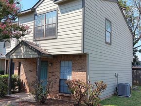 708 W Collins Street , Denton Texas 76201