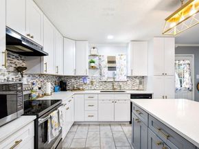 1347  Hayes Street , Cedar Hill Texas 75104