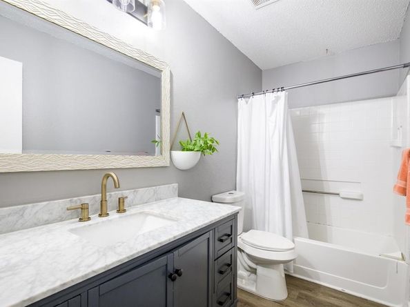 1347  Hayes Street , Cedar Hill Texas 75104