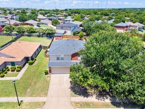 1347  Hayes Street , Cedar Hill Texas 75104