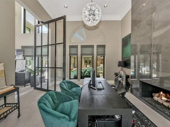 5509  Weatherby Lane 
