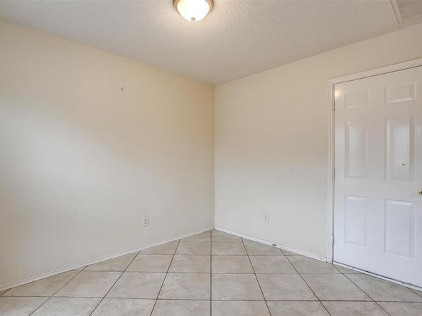 2924  Timber Creek Trail , Fort Worth Texas 76118