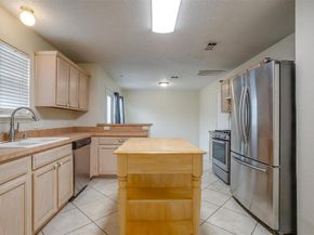 2924  Timber Creek Trail , Fort Worth Texas 76118