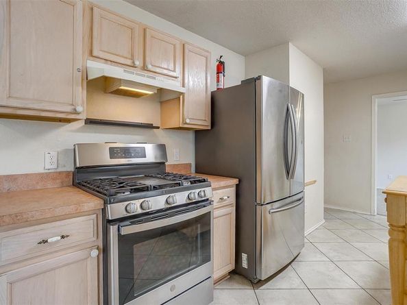2924  Timber Creek Trail , Fort Worth Texas 76118